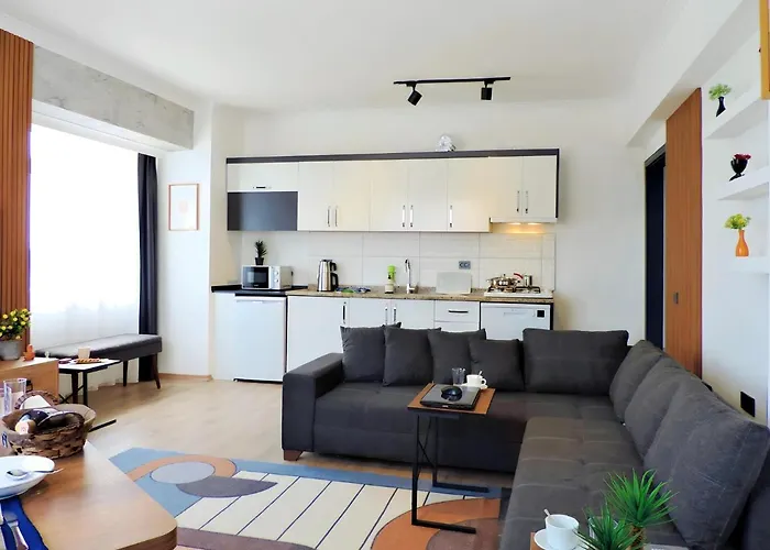 Daire Modern Flat With Sea View 10 Min To Lara Beach Antalya